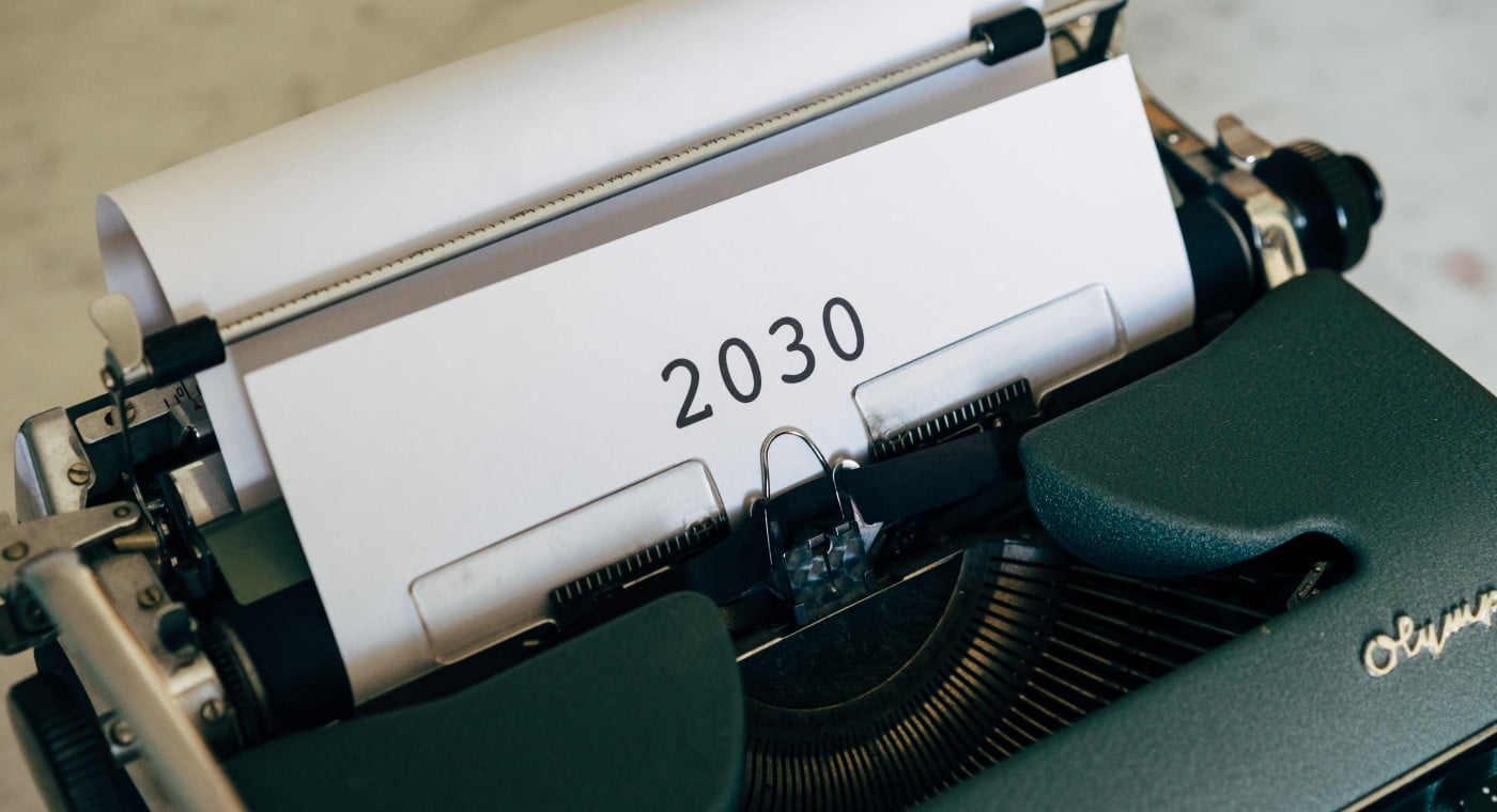 Typewriter with '2030' typed